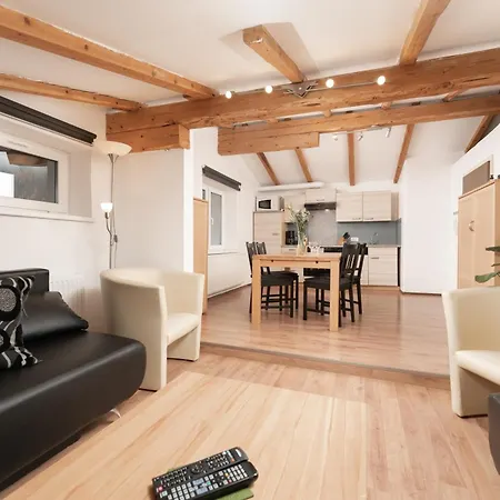 Haus Attos Apartamento