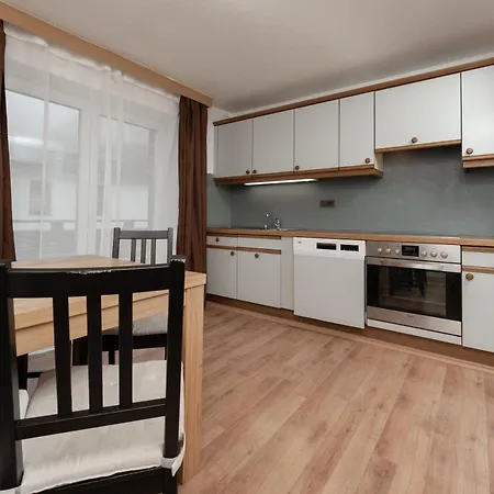 Apartmán Haus Attos *