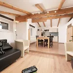 Haus Attos Apartament